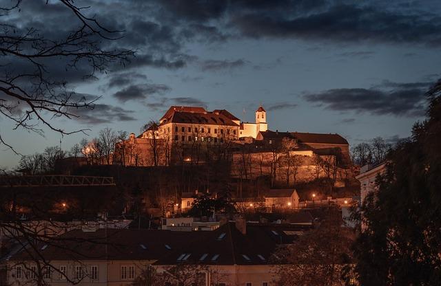 Dámský striptýz rozlučka se svobodou Brno: Nejlepší místa pro divokou zábavu